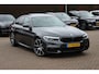 BMW 5-Serie 540i High Exe. M Sport / Trekhaak / Schuifdak / Camera / Leder / Keyless / 20'' / Stoelventilatie+Verwarming / Stuurverwarming / Dodehoek / DAB / ACC