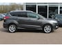 Ford Kuga 1.5 Titanium Styling Pack / NL Auto! / 1e Eign. / Trekhaak / Camera / Half leder / 18'' / Keyless / Stoelverwarming / Cruise Control