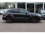Porsche Macan 2.0 / Trekhaak / Panoramadak / Camera / Leder / Bose / 21'' / Luchtvering / Keyless / Navigatie / DAB / Stoelverwarming / ACC