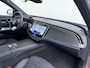 Mercedes-Benz E-klasse Estate 300 e Business Solution AMG | Night Pakket | Trekhaak | Panoramadak | 360° Camera | Augmented Reality voor Navigatie | DISTRONIC Afstandsassistent | Dodehoekassistent | Verkeersbordassistent | DIGITAL LIGHT | Elektrisch Verstelbare Stoelen + Memory | Stoelverwarming | Sfeerverlichting | Apple CarPlay | Android Auto | Elektrisch Inklapbare Buitenspiegels | Parkeersensoren