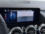 Mercedes-Benz EQA 250+ Business Solution Luxury | Trekhaak | Panoramadak | Dodehoekassistent | Apple CarPlay | Android Auto | Stoelverwarming | Sfeerverlichting | Donkergetint Glas Achter | Elektrische Achterklep | Elektrisch Inklapbare Buitenspiegels | Achteruitrijcamera | Parkeersensoren