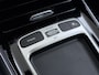 Mercedes-Benz EQA 250+ Business Solution Luxury | Trekhaak | Panoramadak | Dodehoekassistent | Apple CarPlay | Android Auto | Stoelverwarming | Sfeerverlichting | Donkergetint Glas Achter | Elektrische Achterklep | Elektrisch Inklapbare Buitenspiegels | Achteruitrijcamera | Parkeersensoren