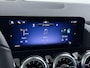 Mercedes-Benz EQA 250+ Business Solution Luxury | Trekhaak | Panoramadak | Dodehoekassistent | Apple CarPlay | Android Auto | Stoelverwarming | Sfeerverlichting | Donkergetint Glas Achter | Elektrische Achterklep | Elektrisch Inklapbare Buitenspiegels | Achteruitrijcamera | Parkeersensoren