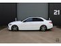 Mercedes-Benz C-klasse 200 AMG Line / Panoramadak / Memory Stoelen / 360 Camera / Night Pakket / Burmester Surround