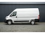Peugeot Boxer 330 2.2 BlueHDi 120 L2H2 Premium | Camera | Cruise | Navi | Airco | Trekhaak
