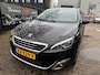 Peugeot 308 SW 1.2 PureTech Limited Edition, panorama, xenon-led, navi, cruise, trekhaak, keyless go/entree, nwe distributie