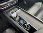 Volvo XC60 2.0 T8 Plug-in hybrid AWD Ultra Black Edition NW MODEL 455pk Trekhaak / Head Up Display