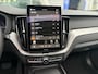 Volvo XC60 2.0 T8 Plug-in hybrid AWD Ultra Black Edition NW MODEL 455pk Trekhaak / Head Up Display