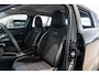 Jeep Avenger Longitude 54 kWh | Parkeersensoren | Apple Carplay & Android Auto | Lichtmetalen velgen | Climate Controle | Keyless | LED |
