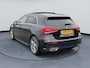 Mercedes-Benz A-klasse 180 Business Solution AMG|pano|sfeerverlicht|keyless|