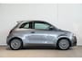 Fiat 500e Icon 42 kWh | Stoelverwarming | Navigatie | Camera | Parkeersensoren | Camera | Climate Controle |