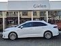 Toyota Corolla Sedan 1.8 Hybrid Style | Parkeersensoren, Navigatie, Keyless