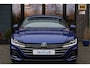 Volkswagen Arteon Shooting Brake 1.4 TSI eHybrid R-Line Pano/IQ.Light/360/Navi Pro/Head-up/Keyless/Elek. lederen R Sportstoelen/DCC/ACC/Virtual Cockpit/Trekhaak wegkl.