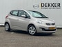 Kia Venga 1.6 CVVT X-tra met Airco, Trekhaak, Cruise Controle, 1e Eigenaar!