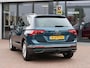 Volkswagen Tiguan 1.5 TSI Life | Stoel-Stuur Verw | Trekhaak | Navigatie |