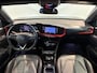 Opel Mokka-e Electric GS 3-FASEN 50kWh 136pk | NAPPA LEDER | TWO-TONE! | 180° CAMERA | NAVI PRO | ISOFIX | FULL LED | 11 kW BOORDLADER | STUURVERWARMING | APPLE CARPLAY / ANDROID AUTO |