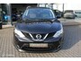 Nissan Qashqai 1.2 Premier Edition/360Cam/Navi/Tel/