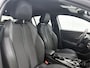 Peugeot e-208 GT 50kWh 136pk Automaat | 1ste eigenaar | Stoelverwarming | Dodehoekdetectie | LEER/Stof | Camera | AUTOMAAT