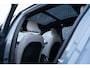 Volvo XC40 Recharge Twin Ultimate 78 kWh | Warmtepomp | Panoramadak | Lichtmetalen Velgen 20 inch | Trekhaak | Harman Kardon Audio | BLIS | 360 Graden Camera | Elektrisch Verstelbare Voorstoelen | Keyless Entry