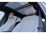 Volvo XC40 Recharge Twin Ultimate 78 kWh | Warmtepomp | Panoramadak | Lichtmetalen Velgen 20 inch | Trekhaak | Harman Kardon Audio | BLIS | 360 Graden Camera | Elektrisch Verstelbare Voorstoelen | Keyless Entry