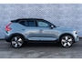 Volvo XC40 Recharge Twin Ultimate 78 kWh | Warmtepomp | Panoramadak | Lichtmetalen Velgen 20 inch | Trekhaak | Harman Kardon Audio | BLIS | 360 Graden Camera | Elektrisch Verstelbare Voorstoelen | Keyless Entry