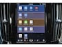 Volvo V90 T6 Recharge AWD Core Bright - IntelliSafe Assist & Surround - Adaptieve LED koplampen - Parkeercamera achter - Verwarmde voorstoelen, stuur & achterbank - Parkeersensoren voor & achter - Extra getint glas - Elektr. inklapbare trekhaak - 19' LMV