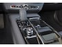 Volvo V90 T6 Recharge AWD Core Bright - IntelliSafe Assist & Surround - Adaptieve LED koplampen - Parkeercamera achter - Verwarmde voorstoelen, stuur & achterbank - Parkeersensoren voor & achter - Extra getint glas - Elektr. inklapbare trekhaak - 19' LMV