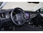 Volvo V90 T6 Recharge AWD Core Bright - IntelliSafe Assist & Surround - Adaptieve LED koplampen - Parkeercamera achter - Verwarmde voorstoelen, stuur & achterbank - Parkeersensoren voor & achter - Extra getint glas - Elektr. inklapbare trekhaak - 19' LMV
