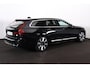 Volvo V90 T6 Recharge AWD Core Bright - IntelliSafe Assist & Surround - Adaptieve LED koplampen - Parkeercamera achter - Verwarmde voorstoelen, stuur & achterbank - Parkeersensoren voor & achter - Extra getint glas - Elektr. inklapbare trekhaak - 19' LMV