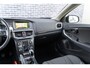 Volvo V40 Cross Country 1.6 T4 Momentum | Navigatie | Trekhaak | Lichtmetalen Velgen 17 inch | Parkeersensoren | LED Dagrijverlichting | High Performance Audio