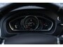 Volvo V40 Cross Country 1.6 T4 Momentum | Navigatie | Trekhaak | Lichtmetalen Velgen 17 inch | Parkeersensoren | LED Dagrijverlichting | High Performance Audio
