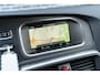 Volvo V40 Cross Country 1.6 T4 Momentum | Navigatie | Trekhaak | Lichtmetalen Velgen 17 inch | Parkeersensoren | LED Dagrijverlichting | High Performance Audio