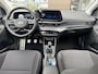 Hyundai Bayon 1.0 T-GDI Premium | Nieuw uit voorraad leverbaar | Stoelverwaming | Stuurverwarming | Airco | Climate Control