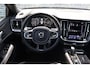 Volvo S60 2.0 Recharge T6 AWD R-Design | Plug-In Hybrid (PHEV) | Achteruitrijcamera | Panoramadak | Lichtmetalen Velgen 19 inch | BLIS | Parkeersensoren | Navigatie | Apple Carplay