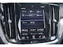 Volvo S60 2.0 Recharge T6 AWD R-Design | Plug-In Hybrid (PHEV) | Achteruitrijcamera | Panoramadak | Lichtmetalen Velgen 19 inch | BLIS | Parkeersensoren | Navigatie | Apple Carplay