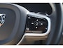 Volvo S60 2.0 Recharge T6 AWD R-Design | Plug-In Hybrid (PHEV) | Achteruitrijcamera | Panoramadak | Lichtmetalen Velgen 19 inch | BLIS | Parkeersensoren | Navigatie | Apple Carplay