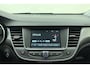 Opel Crossland X 1.2 Turbo Innovation Automaat 130pk | Climate Control | Trekhaak | Apple Carplay Android Auto | Camera | Stoel-Stuurverwarming | Trekhaak | Zwart Dak | AGR Comfortstoelen