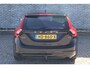 Volvo V60 1.5 T3 Momentum | Navigatie | High Performance Audio | Lichtmetalen Velgen 17 inch | Trekhaak | Dealeronderhouden | Parkeersensoren