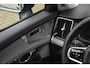 Volvo XC90 T8 455PK Plug-in hybrid AWD Ultra Dark | Luchtvering | Trekhaak | Massage |