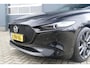 Mazda 3 2.0 e-SkyActiv-G M Hybrid 122 Luxury | All season banden | Rijklaarprijs!