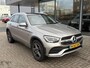 Mercedes-Benz GLC 300e 4MATIC Premium Plus | Panoramadak | Trekhaak | Achteruitrijcamera | Stoelverwarming | Half leder |