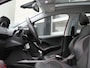 Peugeot 2008 1.2 PureTech GT-line 110PK! | Pano-dak | Led | Apple Carplay | Half leer/stof |