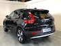 Volvo XC40 1.5 T5 Plug-in hybrid Ultimate Bright | PHEV | 360 Graden Camera | Lederen Bekleding | Trekhaak | Panoramadak | Harman Kardon Audio | Keyless Entry | Elektrisch Verstelbare Voorstoelen | Navigatie | Apple Carplay | Android Auto