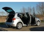 Volkswagen Golf Sportsvan 1.6 TDI Comfortline AUTOMAAT | Reflex Silver | Navi/Cruise/Trekhaak/Stoelverwarming - Keurig!