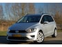 Volkswagen Golf Sportsvan 1.6 TDI Comfortline AUTOMAAT | Reflex Silver | Navi/Cruise/Trekhaak/Stoelverwarming - Keurig!