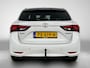 Toyota Avensis Touring Sports 1.8 VVT-i Executive Business Premium Automaat | Trekhaak | Parkeersensoren | JJ