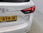 Toyota Avensis Touring Sports 1.8 VVT-i Executive Business Premium Automaat | Trekhaak | Parkeersensoren | JJ