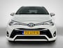 Toyota Avensis Touring Sports 1.8 VVT-i Executive Business Premium Automaat | Trekhaak | Parkeersensoren | JJ