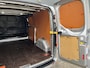 Ford Transit Custom 300 2.0 TDCI L2H1 Limited Airco Cruise control Trekhaak 2800kg trekgewicht 3-Persoons Stoelverwarming Telefoonverbinding Achterruitrij camera Parkeersensoren voor en achter Schuifdeur Euro 6