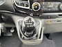 Ford Transit Custom 300 2.0 TDCI L2H1 Limited Airco Cruise control Trekhaak 2800kg trekgewicht 3-Persoons Stoelverwarming Telefoonverbinding Achterruitrij camera Parkeersensoren voor en achter Schuifdeur Euro 6